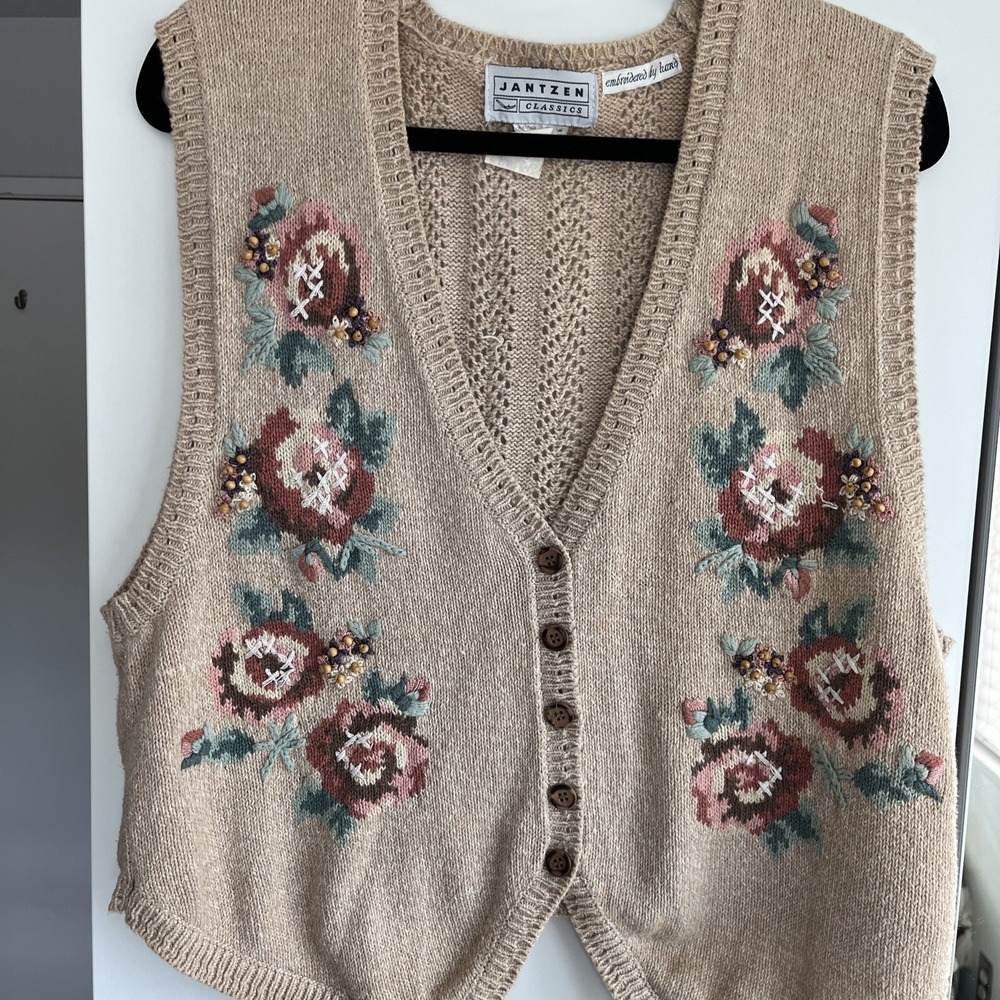 Jantzen Ladies Tan Sweater Vest with Hand Embroidered Beaded Cottagecore Med